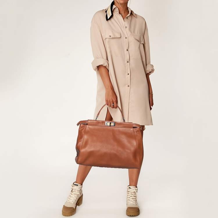 Pre Owned Fendi Brown Leather Large Peekaboo Top Handle Bag