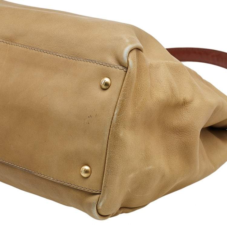 Pre Owned Fendi Beige/Brown Leather Large Peekaboo Top Handle Bag