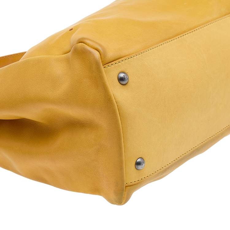 Pre Owned Fendi Yellow Leather Large Peekaboo Top Handle Bag