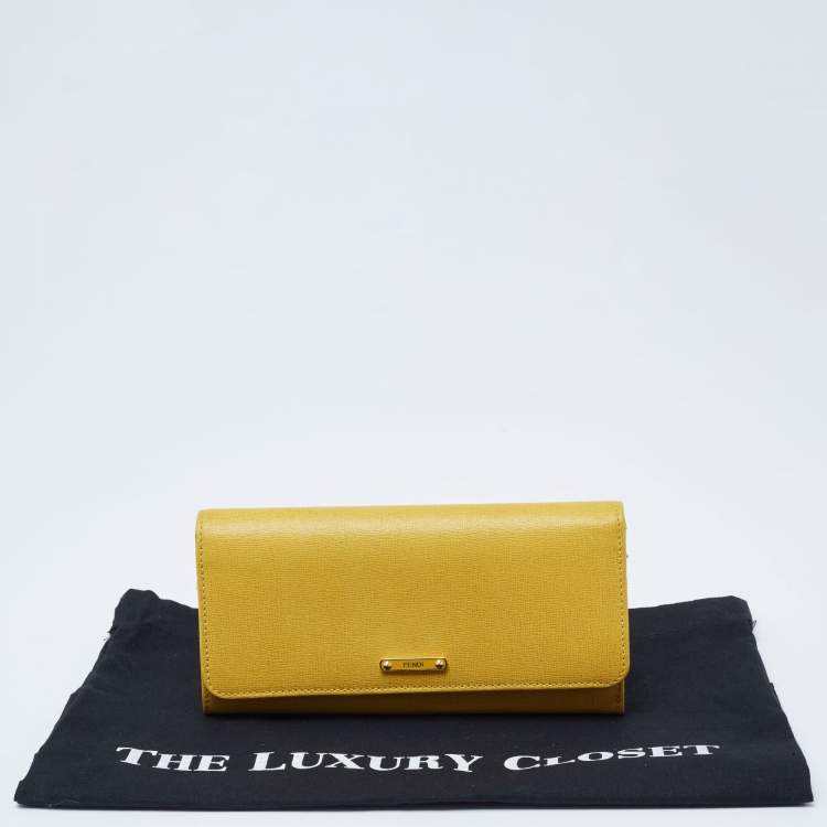Pre Owned Fendi Yellow Leather Flap Continental Wallet