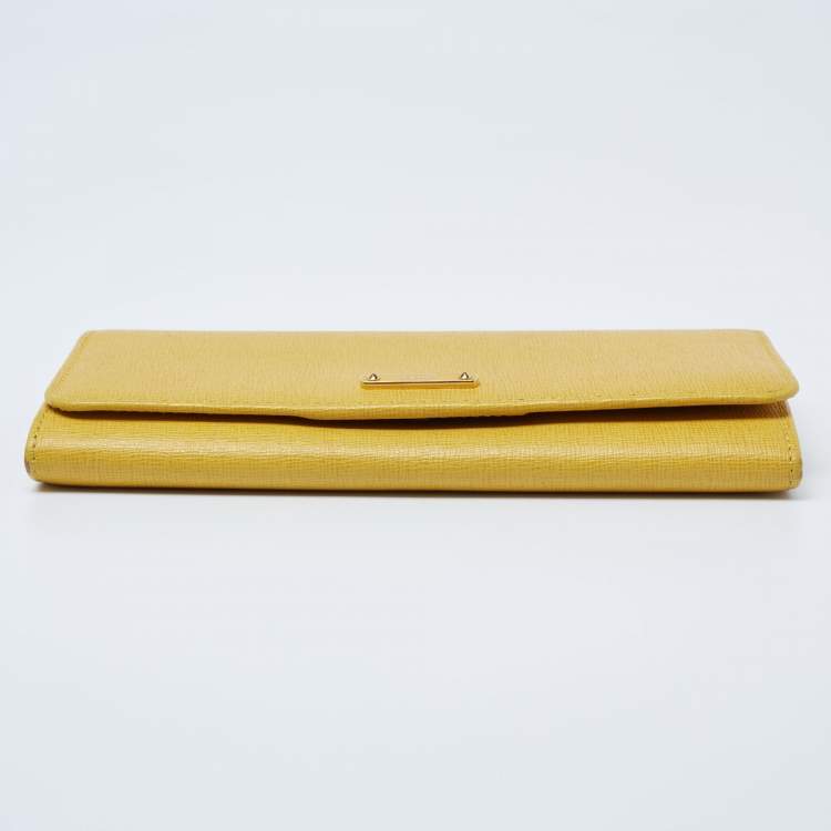 Pre Owned Fendi Yellow Leather Flap Continental Wallet