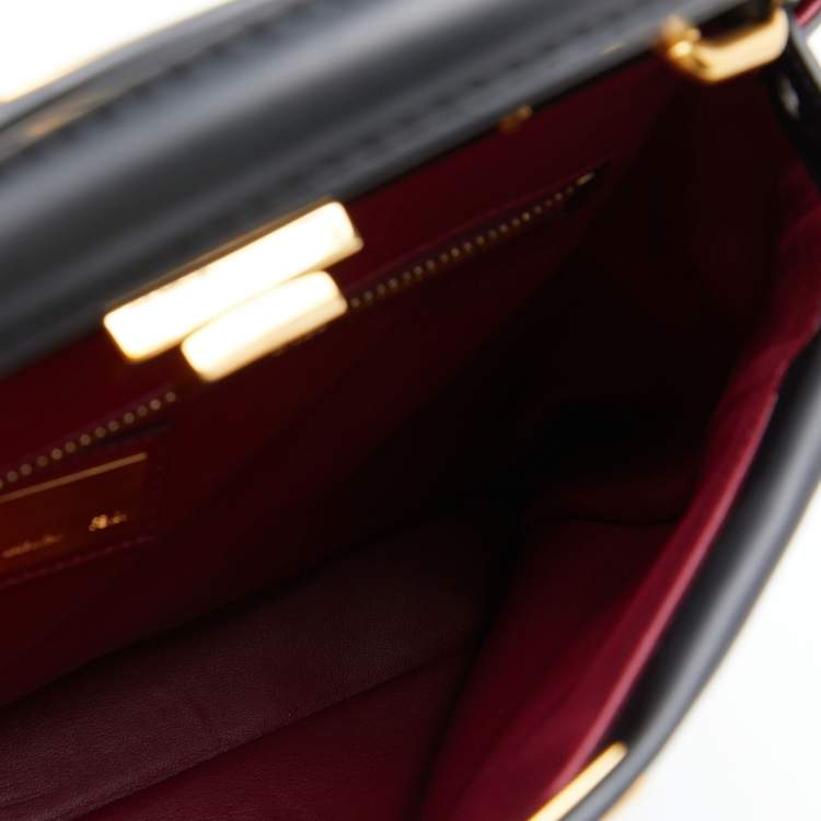 Pre Owned Fendi Black Leather Medium Peekaboo Top Handle Bag