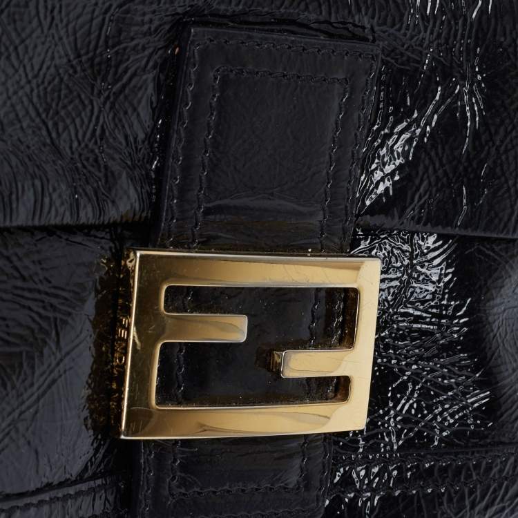 Pre Owned Fendi Black Patent Leather Mama Baguette Shoulder Bag