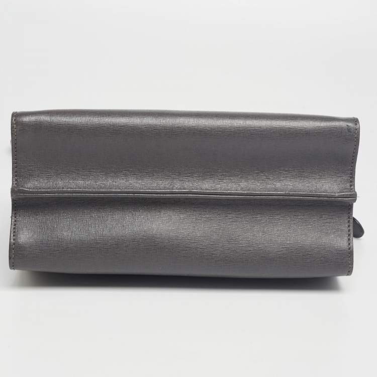Pre Owned Fendi Grey Textured Leather Small Demi Jour Top Handle Bag