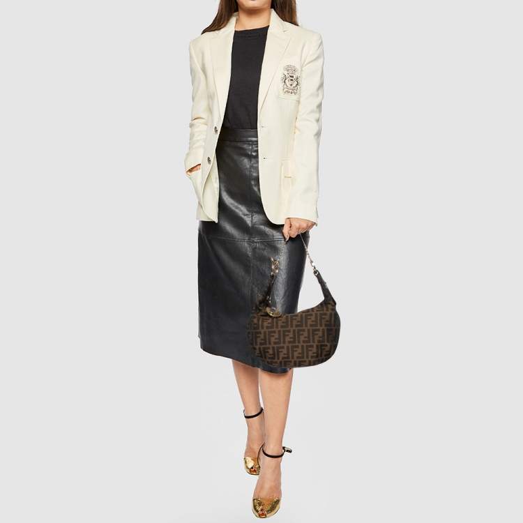 مملوكة مسبقًا Fendi Tobacco Zucca Canvas And Leather Chef Chain Link Hobo
