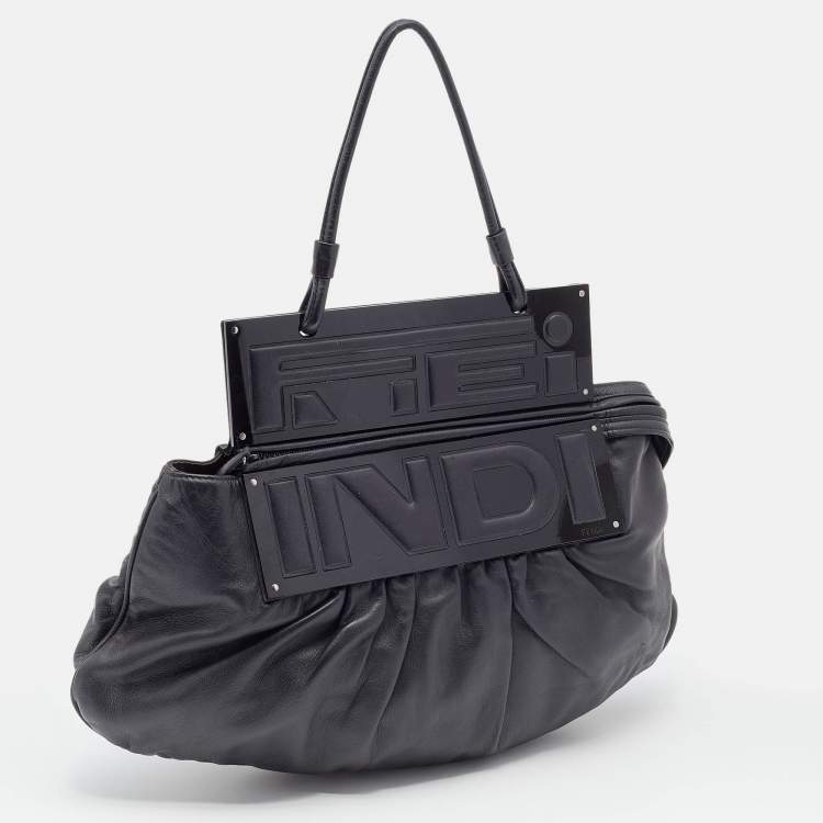 Pre Owned Fendi Black Leather To You Clutch Bag