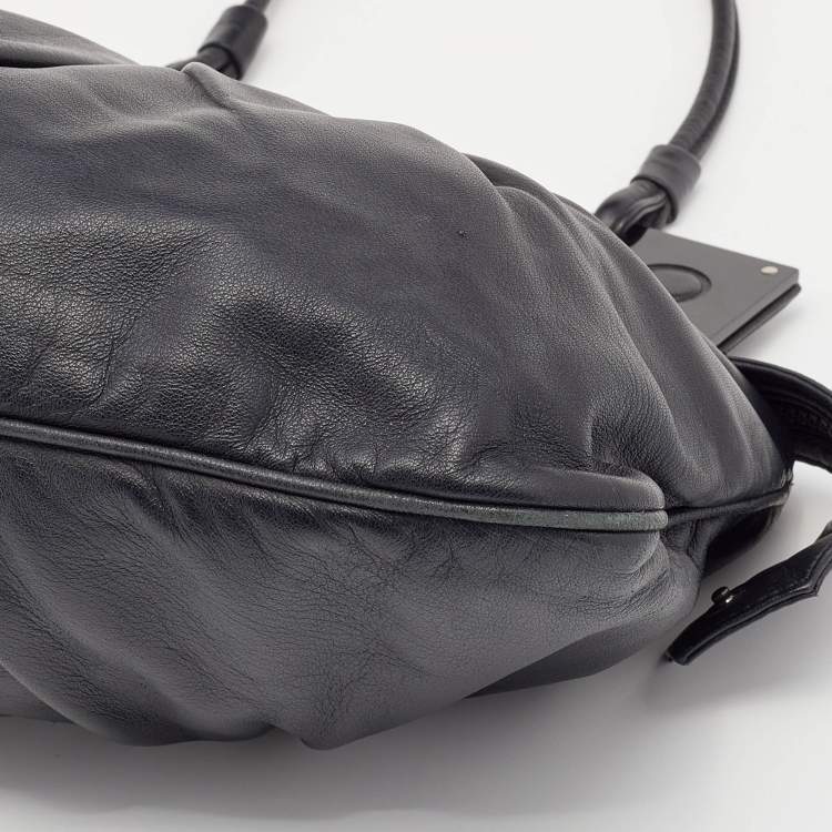 Pre Owned Fendi Black Leather To You Clutch Bag