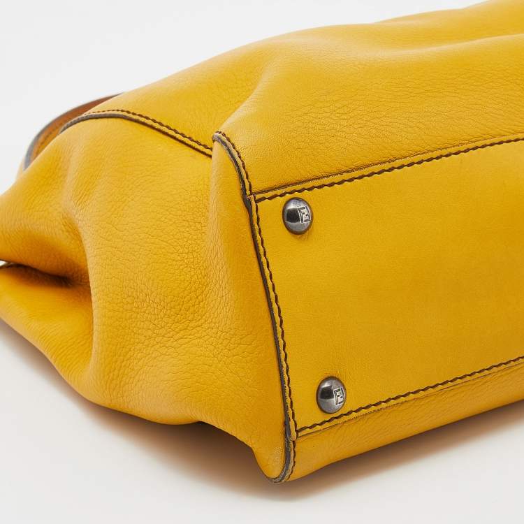 Pre Owned Fendi Yellow Leather Medium Peekaboo Top Handle Bag
