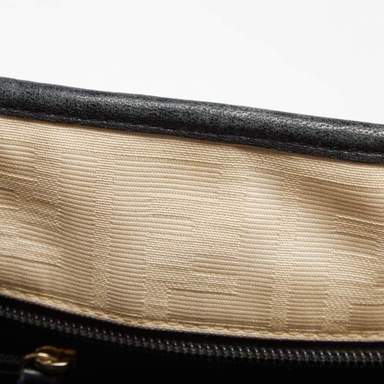 Pre Owned Fendi Cream/Black Zucca Quilted Canvas And Leather Roll Shopper Tote