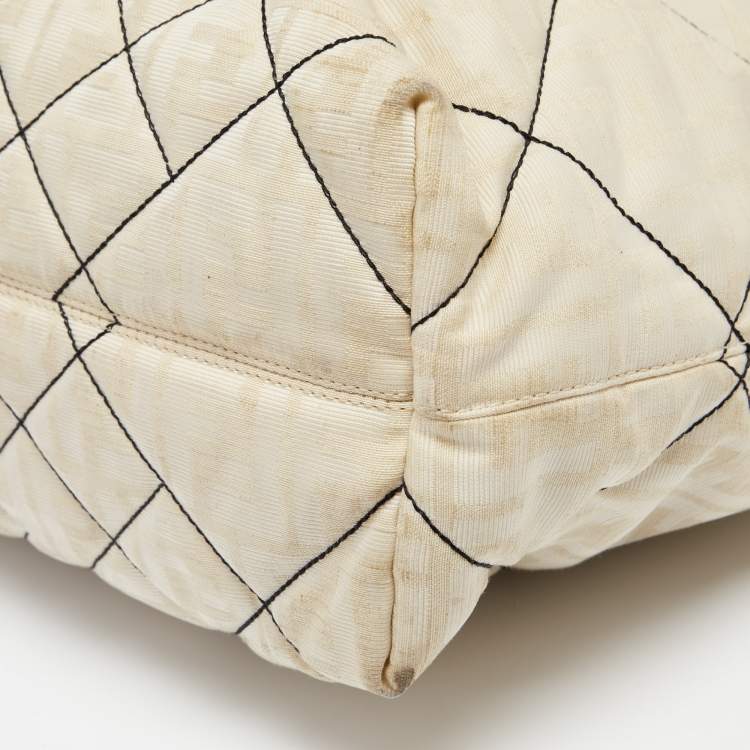 Pre Owned Fendi Cream/Black Zucca Quilted Canvas And Leather Roll Shopper Tote