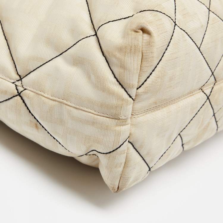 Pre Owned Fendi Cream/Black Zucca Quilted Canvas And Leather Roll Shopper Tote