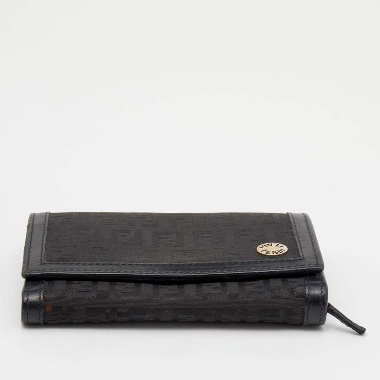 مملوكة مسبقًا Fendi Black Zucchino Canvas and Leather Continental Wallet