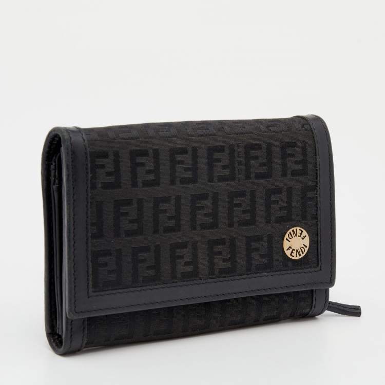 مملوكة مسبقًا Fendi Black Zucchino Canvas and Leather Continental Wallet