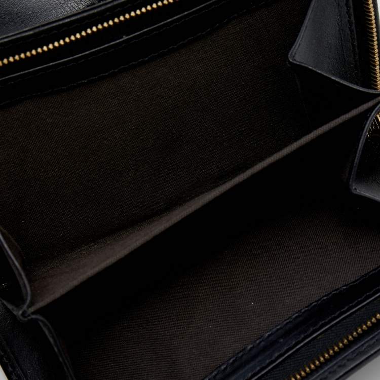 مملوكة مسبقًا Fendi Black Zucchino Canvas and Leather Continental Wallet