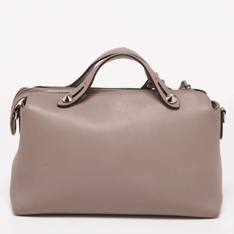 Pre Owned Fendi Beige Leather Small By The Way Boston Bag