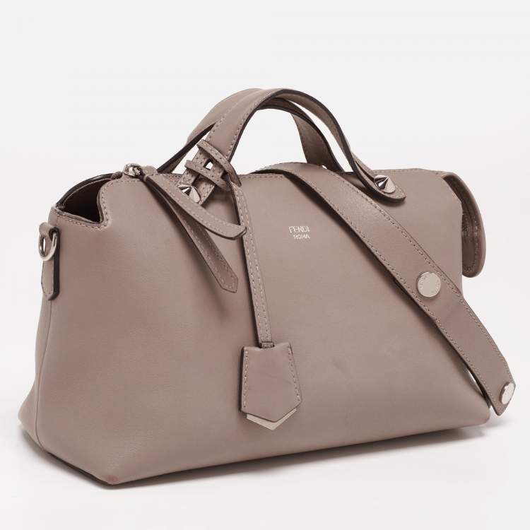 Pre Owned Fendi Beige Leather Small By The Way Boston Bag