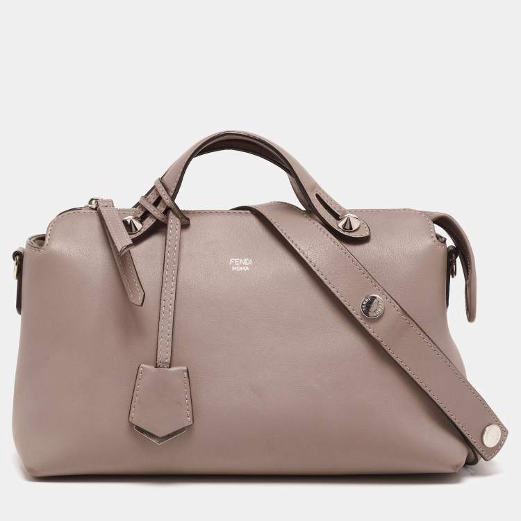 Pre Owned Fendi Beige Leather Small By The Way Boston Bag