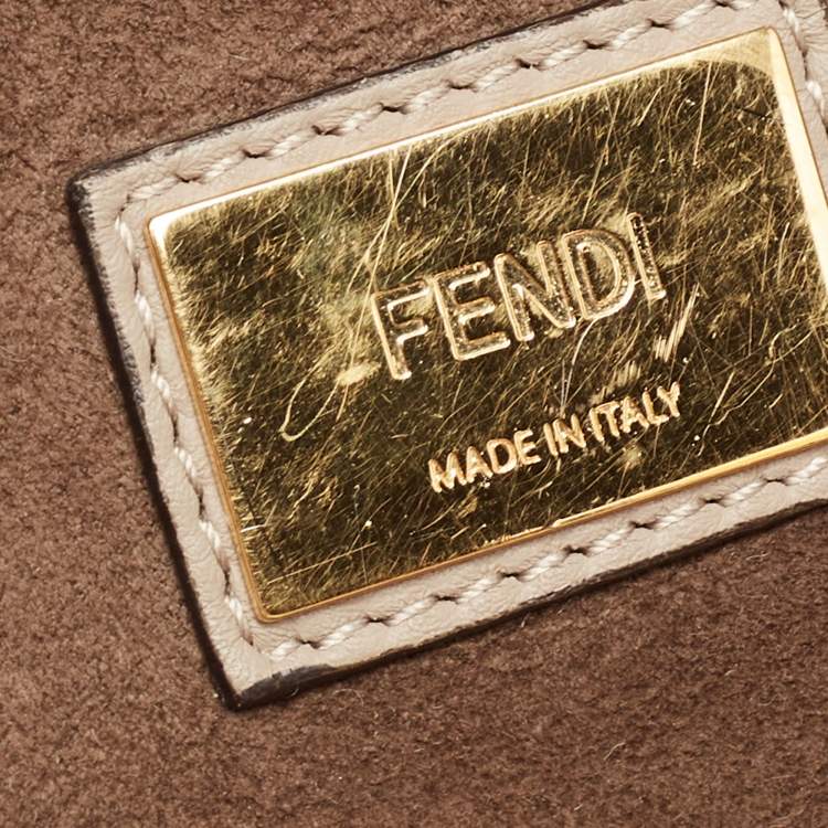 Pre Owned Fendi Beige Leather Medium Peekaboo Top Handle Bag