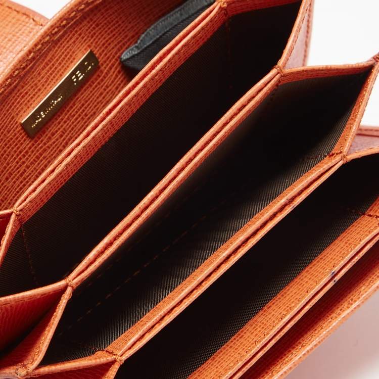 Pre Owned Fendi Orange Leather Vitello Elite Gusseted Card Holder