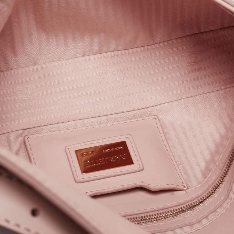 Pre Owned Fendi Pink Leather Baguette Shoulder Bag