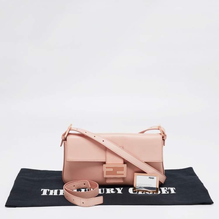 Pre Owned Fendi Pink Leather Baguette Shoulder Bag
