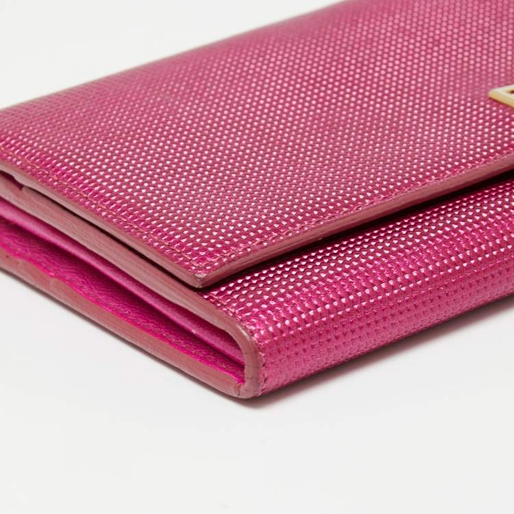 Pre Owned Fendi Fuchsia Leather Logo Flap Continental Wallet