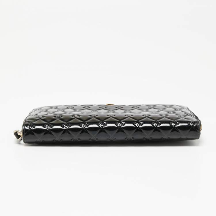 Pre Owned Fendi Black Patent Leather Zip Around Wallet