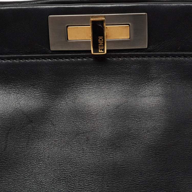 Pre Owned Fendi Black Leather Large Peekaboo Top Handle Bag