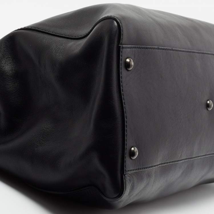 Pre Owned Fendi Black Leather Large Peekaboo Top Handle Bag