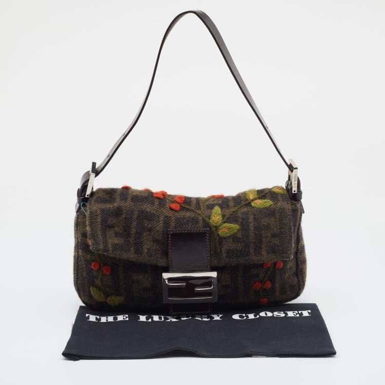 Pre Owned Fendi Black/Grey Zucca Wool And Leather Embroidered Baguette