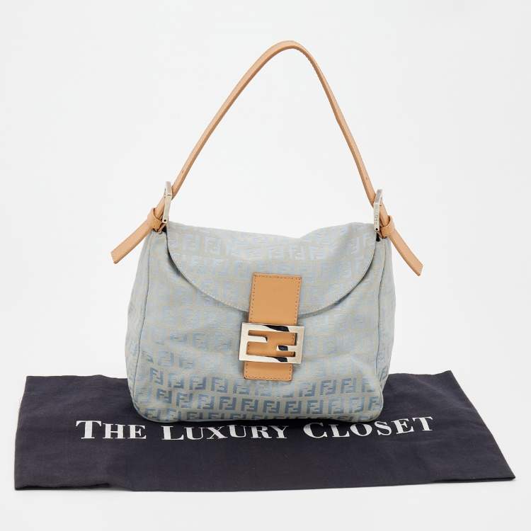 Pre Owned Fendi Blue/Beige Zucchino Canvas and Leather Mama Baguette Bag