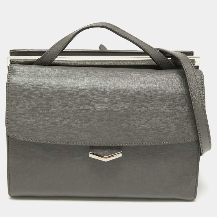 مملوكة مسبقًا Fendi Grey Textured Leather Small Demi Jour Top Handle Bag