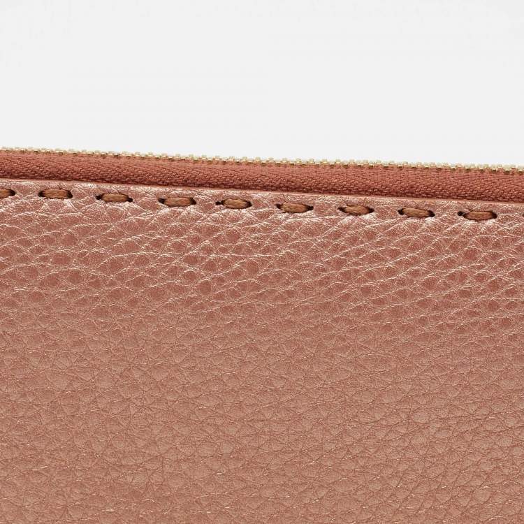 Pre Owned Fendi Metallic Rose Gold Leather Selleria Zip Around Wallet