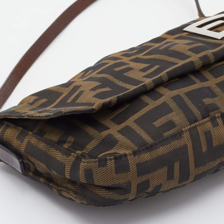 Pre Owned Fendi Tobacco Zucca Canvas Baguette Bag
