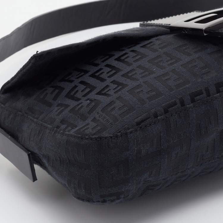 Pre Owned Fendi Black Zucchino Canvas Mama Forever Baguette Bag