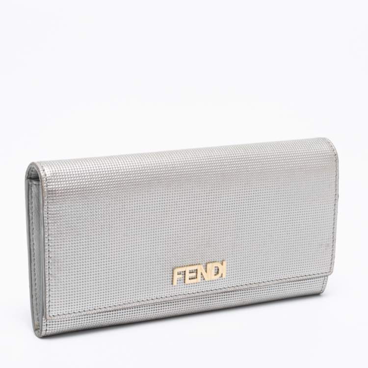 Pre Owned Fendi Silver Leather Logo Flap Continental Wallet