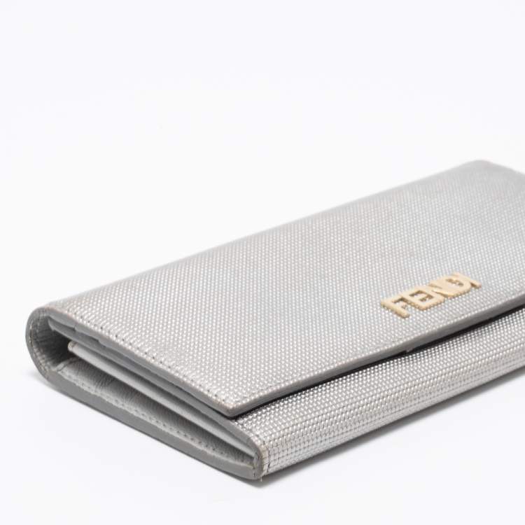 Pre Owned Fendi Silver Leather Logo Flap Continental Wallet