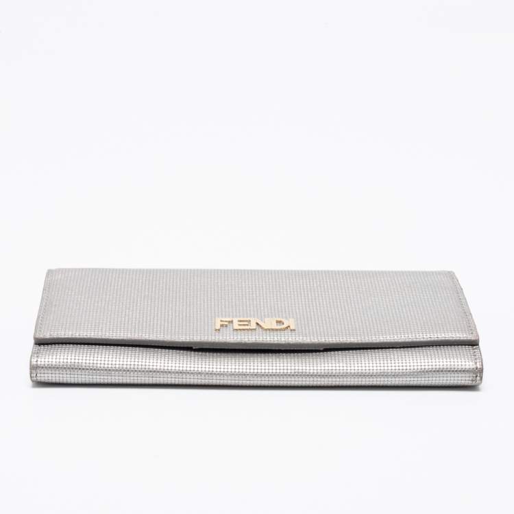 Pre Owned Fendi Silver Leather Logo Flap Continental Wallet