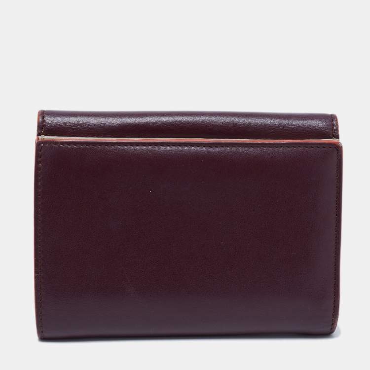 Pre Owned Fendi Burgundy Leather Peekaboo Compact Wallet