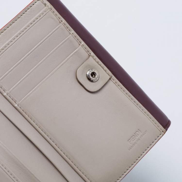Pre Owned Fendi Burgundy Leather Peekaboo Compact Wallet