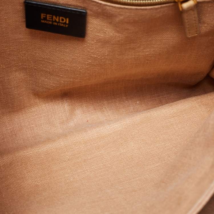 مملوكة مسبقًا Fendi Tobacco Pequin Canvas Large Claudia Shoulder Bag