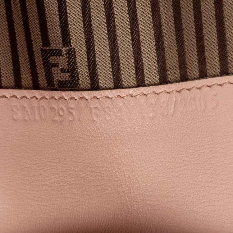 مملوكة مسبقًا Fendi Rose Gold Patent Leather Fendilicious Wallet On Chain