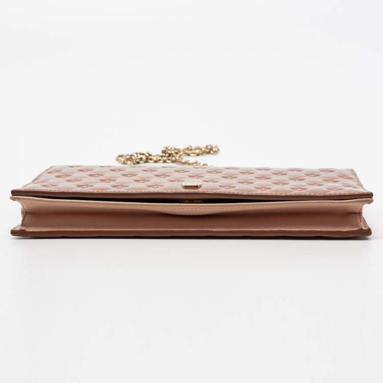 مملوكة مسبقًا Fendi Rose Gold Patent Leather Fendilicious Wallet On Chain