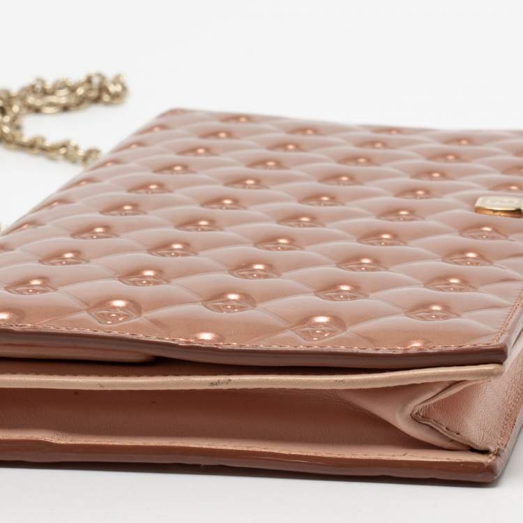 مملوكة مسبقًا Fendi Rose Gold Patent Leather Fendilicious Wallet On Chain