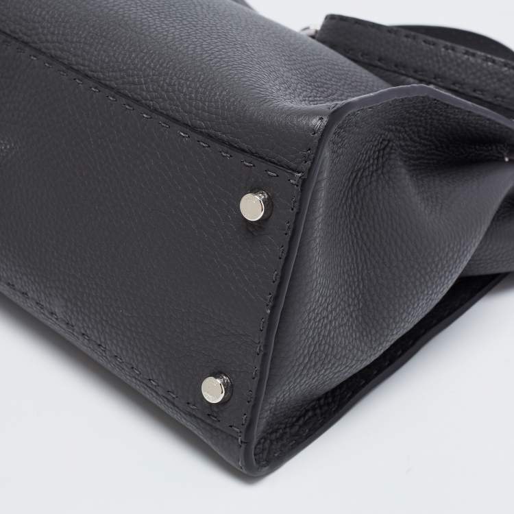 Pre Owned Fendi Black Leather Large Peekaboo Top Handle Bag