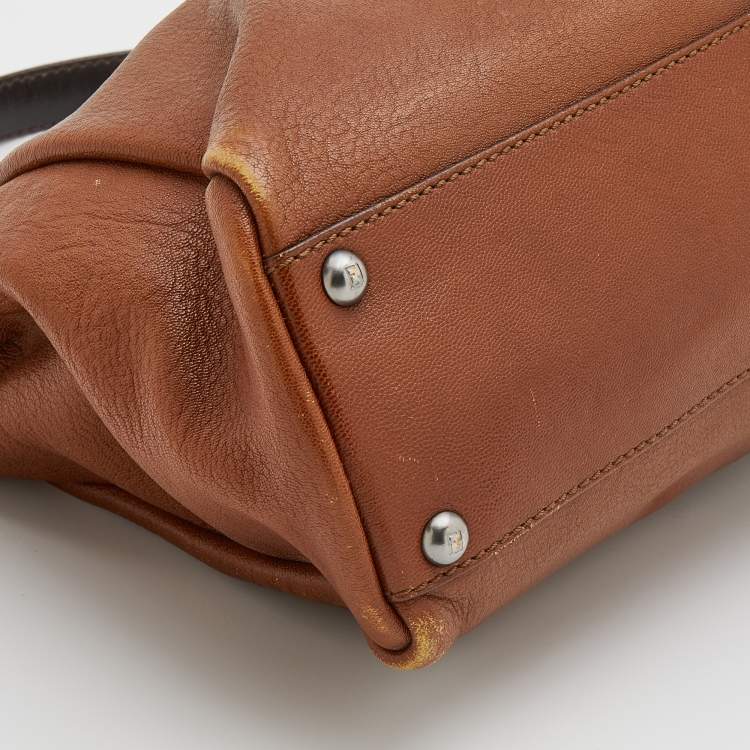 Pre Owned Fendi Brown Leather Medium Peekaboo Top Handle Bag
