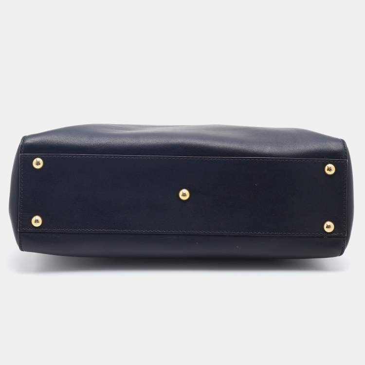 Pre Owned Fendi Black Leather Medium Peekaboo Top Handle Bag