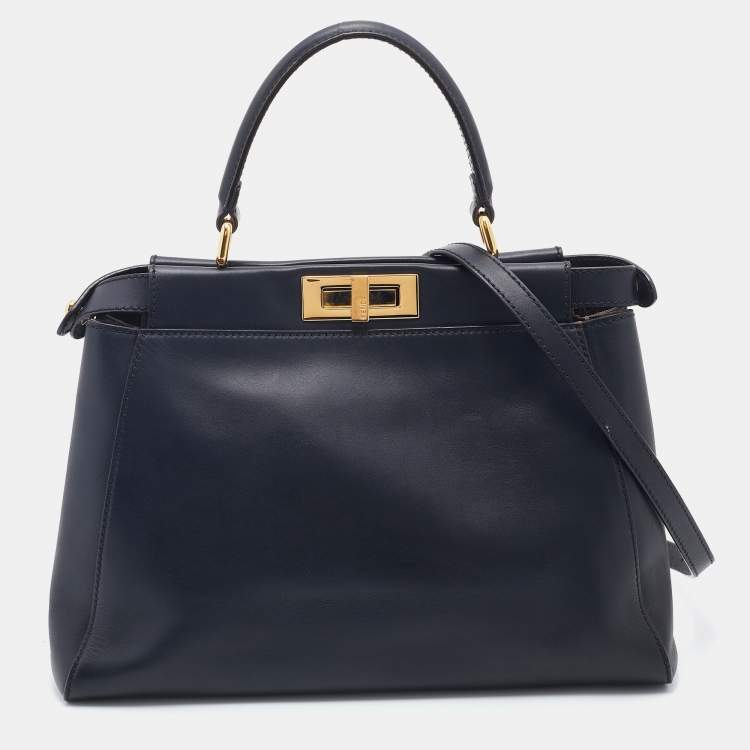 Pre Owned Fendi Black Leather Medium Peekaboo Top Handle Bag