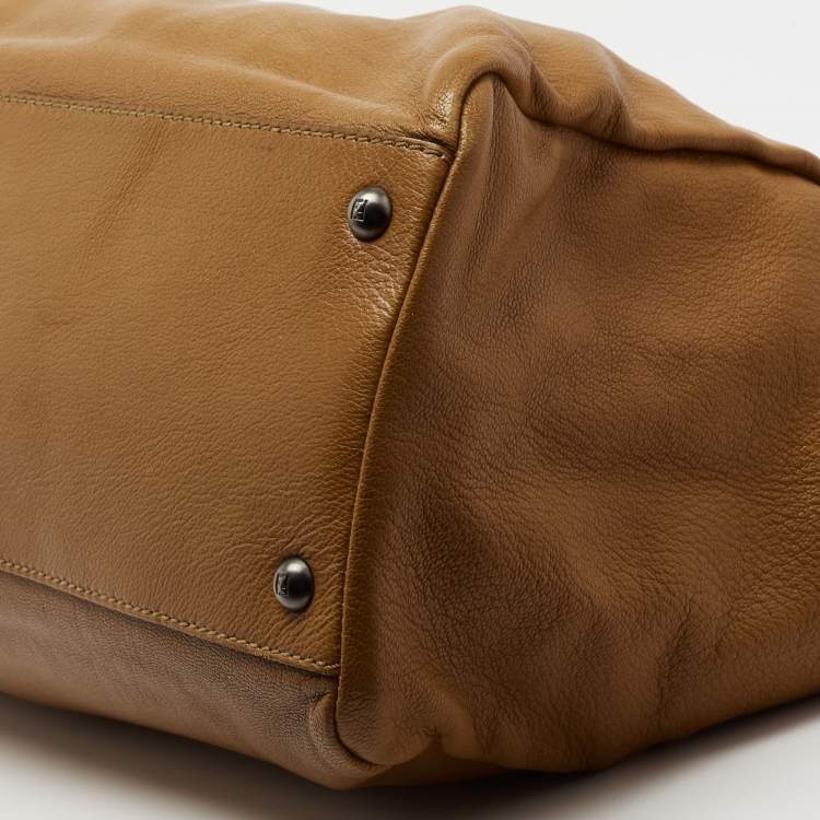 مملوكة مسبقًا Fendi Brown Leather Large Peekaboo Top Handle Bag