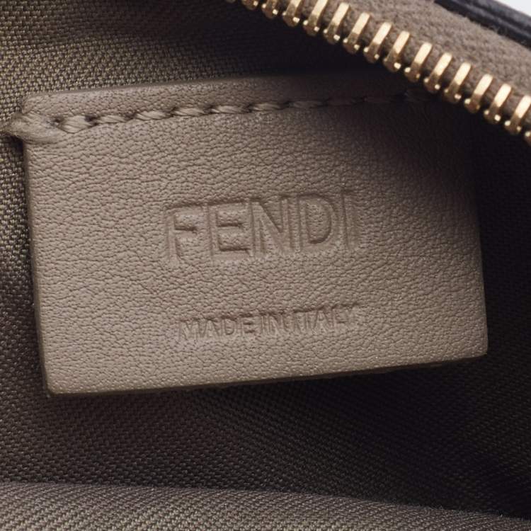 Pre Owned Fendi Grey Leather Zip Card Holder